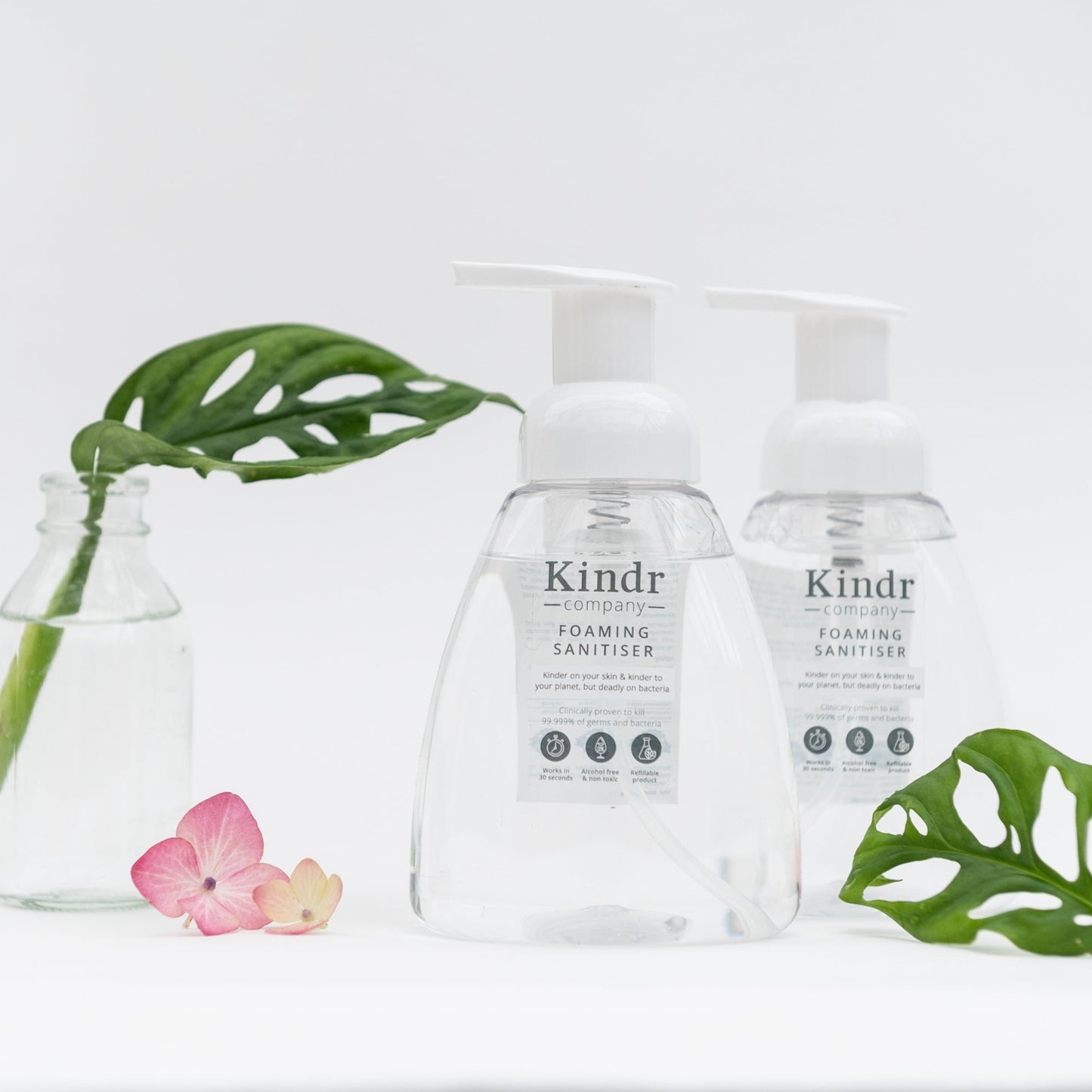 Foaming hand sanitiser